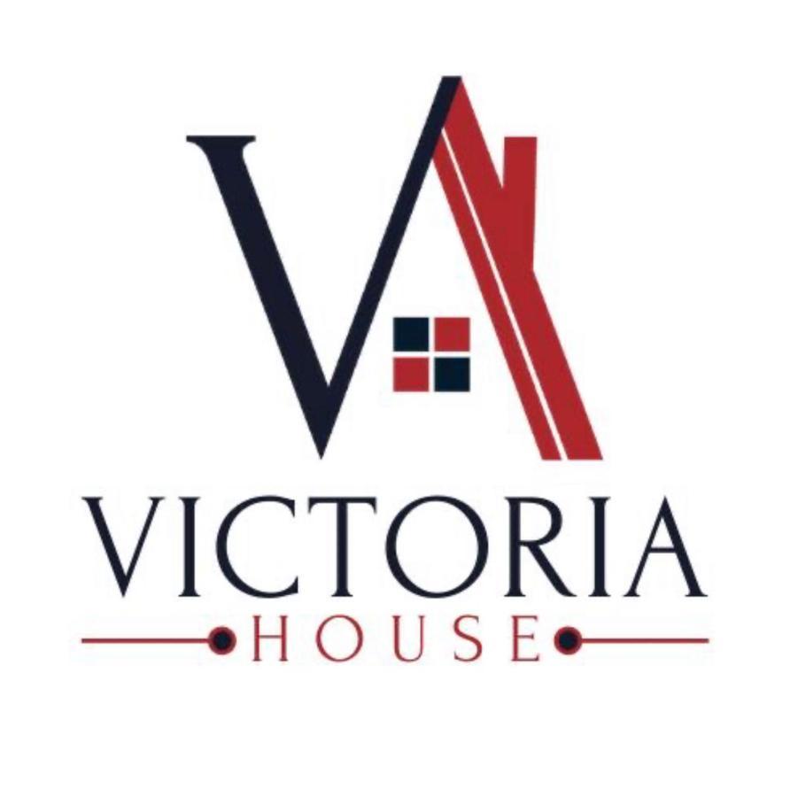Victoria House - Self Catering Quiet Guesthouse - Adult Singles And Couples Only Blackpool Eksteriør bilde